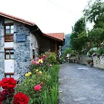 Casa Carielda * Pembes