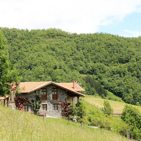 Casa Carielda * Pembes
